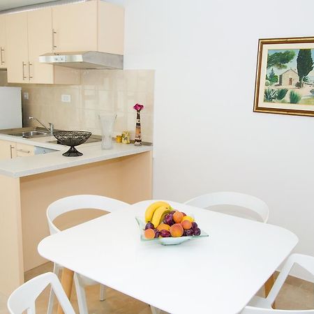 Apartments Put Plokita Split Bagian luar foto